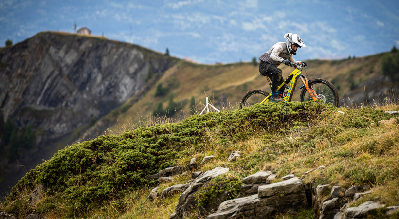 Bosch eBike Systems boosts presence in eMTB racing